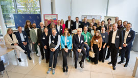Gruppenbild der Teilnehmenden des World-Cafés in Düsseldorf
